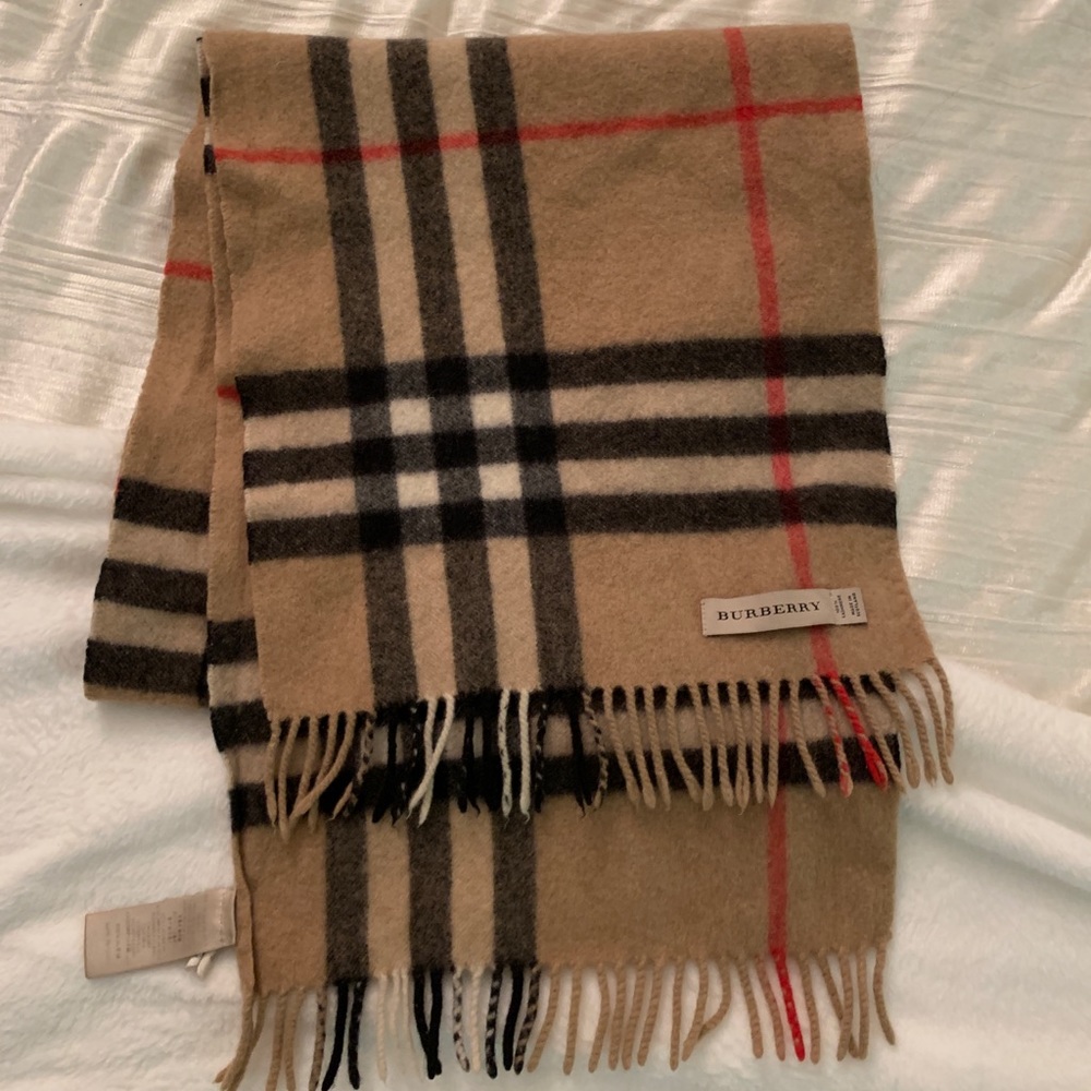 100% Authentic Burberry Cashmere Check Scarf